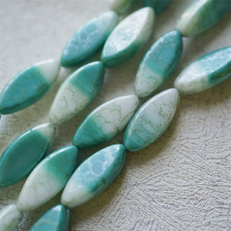 白绿渐变斑驳水纹~椭圆梭形扁珠捷克珠玻璃琉璃珠 16X6MM