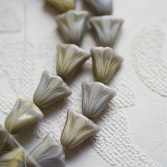 灰色浅卡其渐变mix~百合郁金香捷克珠玻璃琉璃珠 10X10MM