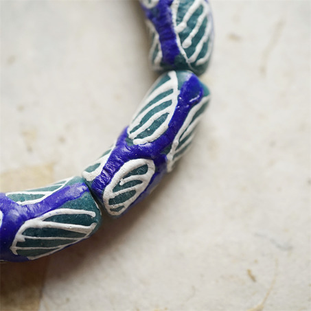 蓝绿热带叶子彩绘~曲线柱形珠造型hobo风手造环保玻璃珠西非贸易珠 尺寸约10X26MM-2