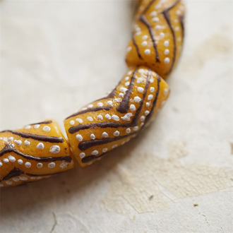 棕橘色折纹波点彩绘~曲线柱形珠造型hobo风手造环保玻璃珠西非贸易珠 尺寸约14X24MM