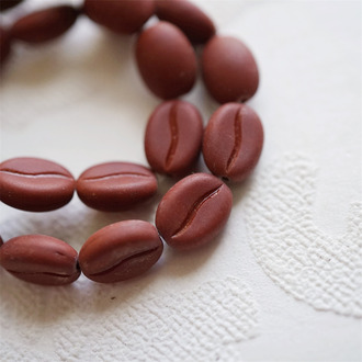 雾面红棕色~可爱百搭咖啡豆珠捷克珠玻璃琉璃珠 11X8MM