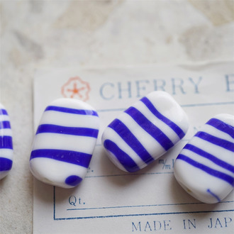 海军风蓝白配色~手造条纹长方形扁珠日本进口中古古董灯工玻璃琉璃珠 约21X15MM