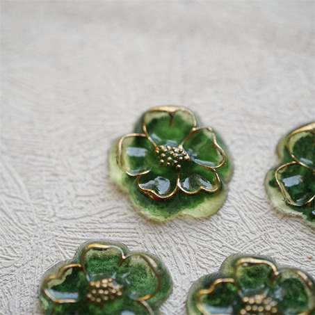 绿色系彩绘鎏金~复古花朵形古董捷克玻璃宝石贴片  21X19MM-6