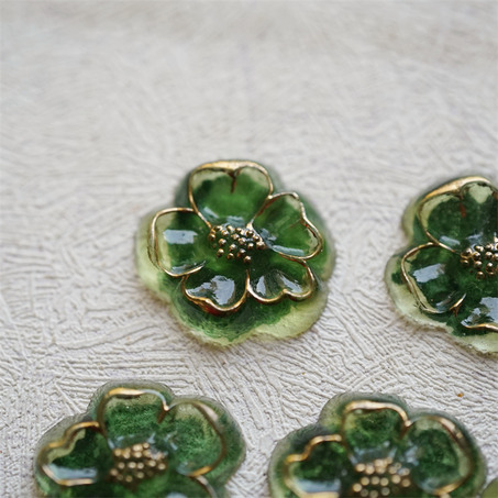 绿色系彩绘鎏金~复古花朵形古董捷克玻璃宝石贴片  21X19MM-9