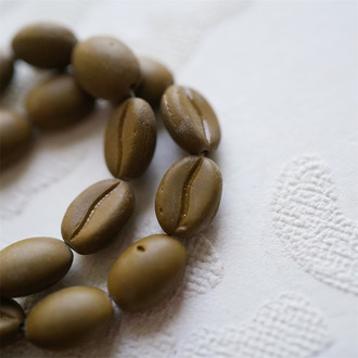 雾面复古咖啡色~可爱百搭咖啡豆珠捷克珠玻璃琉璃珠 11X8MM