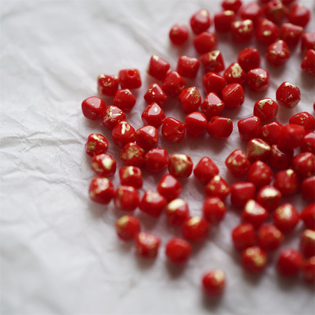 纯色红色洒金~迷你菱形珠捷克珠玻璃琉璃珠串珠法绣材料 4MM-4