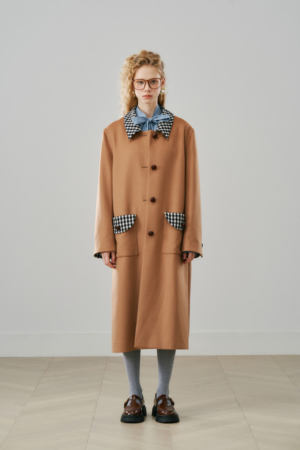 方领廓型长大衣