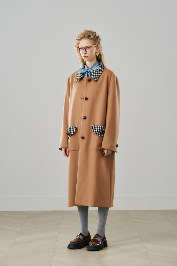 方领廓型长大衣