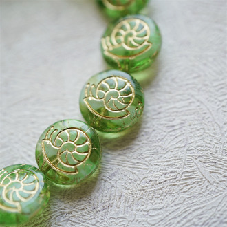 透绿白条纹夹心mix描金色~可爱蜗牛扁圆直孔捷克珠玻璃琉璃珠 14MM