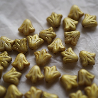 鎏金做旧斑驳配色~捷克玻璃珠琉璃野百合小郁金香珠 9X8MM