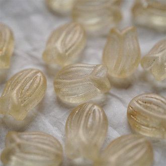 微粒闪浅金磨砂色~新版造型郁金香捷克珠玻璃琉璃 16X11MM