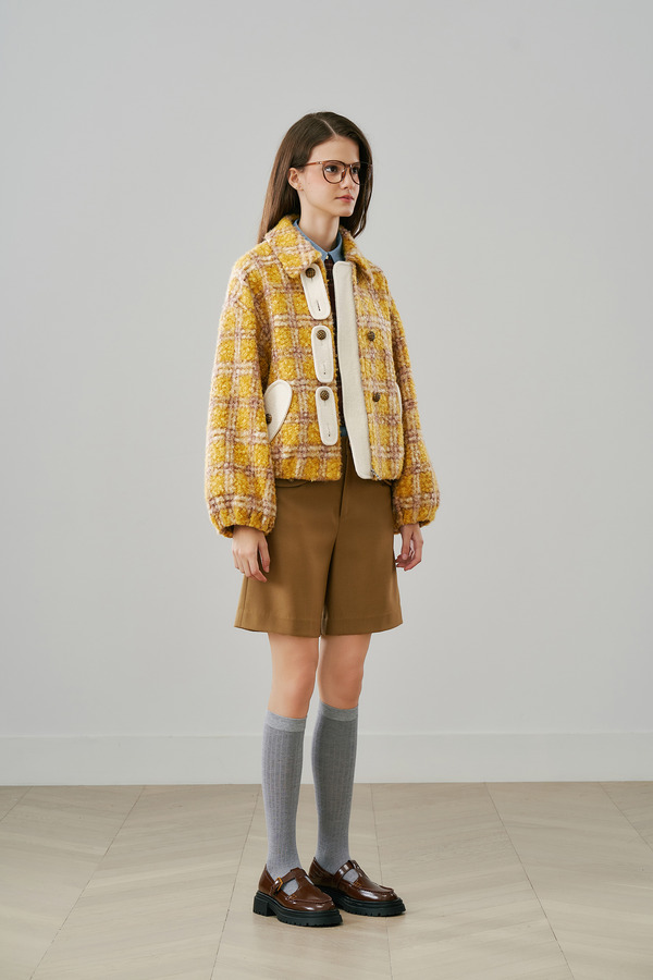 扣襻翻领廓型夹克外套