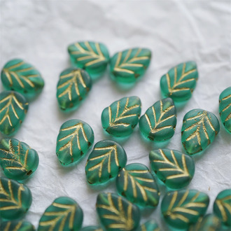 雾面祖母绿描金色~小树叶捷克珠琉璃玻璃珠 10X8MM