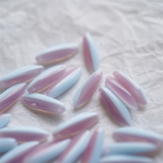 少女粉蓝拼色~剑形珠匕首珠捷克珠玻璃琉璃 5X16MM