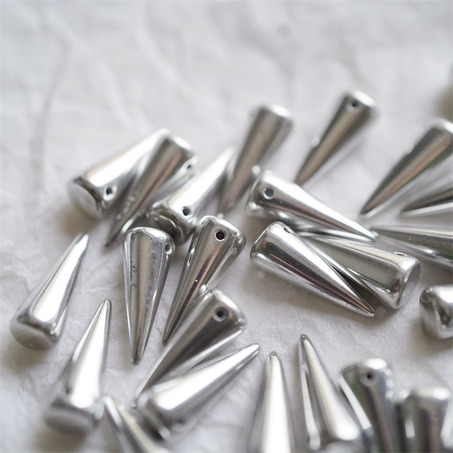 高级感金属银配色~锥形尖锥珠复古朋克铆钉捷克珠玻璃琉璃珠 7X17MM-4