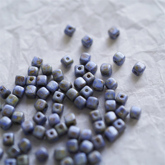 复古水染毕加索蓝色~迷你立方珠方形可爱法绣串珠 4MM