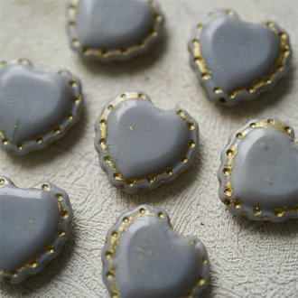 奶油灰描金色~可爱桃心蕾丝花边做旧款爱心捷克珠玻璃琉璃珠 17X18MM