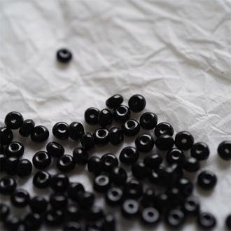 经典纯黑色~甜甜圈扁圆隔珠隔片珠米珠捷克珠玻璃琉璃珠 2.5X4MM