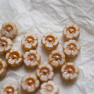 复古石膏白橙色光泽~少女夏威夷小花朵捷克珠玻璃琉璃 10MM