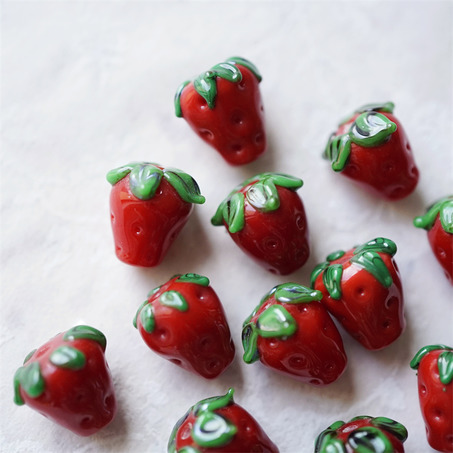 纯色复古圣诞红~手造可爱小草莓直孔日本进口灯工玻璃琉璃珠 尺寸14MM-6