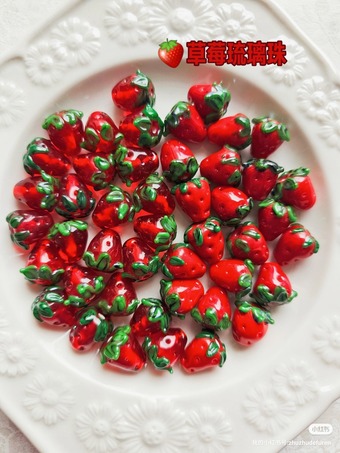 纯色复古圣诞红~手造可爱小草莓直孔日本进口灯工玻璃琉璃珠 尺寸14MM-2