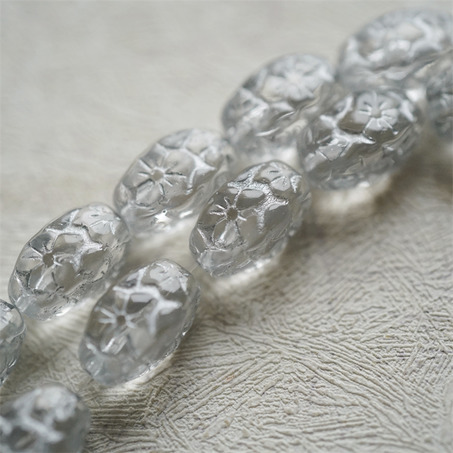 透水晶白描银色~浮雕花朵四面立体微椭橄榄形古董珠型捷克珠玻璃琉璃珠 15X10MM-7