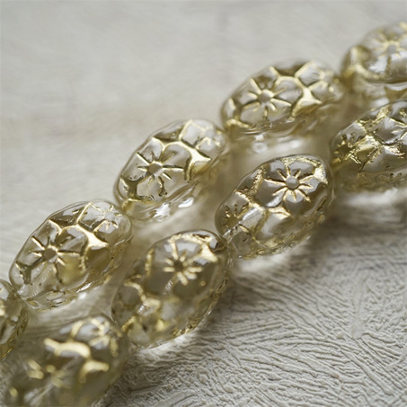透水晶白描金色~浮雕花朵四面立体微椭橄榄形古董珠型捷克珠玻璃琉璃珠 15X10MM