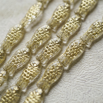 透明水晶白描金色~小鱼菓可爱小鱼干中号捷克珠玻璃琉璃珠 15X7MM