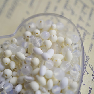 透明白色系mix手造小圆珠椭圆珠~日本制手工琉璃玻璃珠樱桃牌古董珠