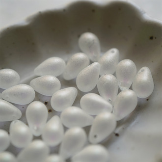 哑光白偏光月光彩~常规水滴珠捷克珠玻璃琉璃珠 6X9MM