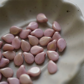 烟渍做旧粉色~迷你小花瓣小叶子pip捷克珠玻璃琉璃珠 5X7MM