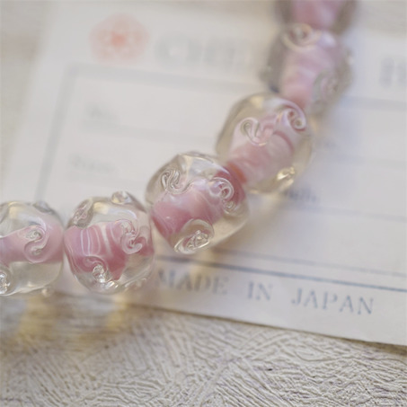 温柔粉色透明外层扭扭花朵圆珠~日本进口中古古董库存灯工玻璃琉璃珠 尺寸约11MM-3