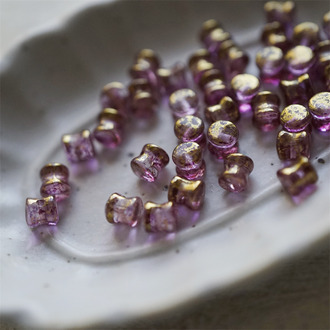 透玫瑰紫粉金属光泽感~迷你腰鼓骨头珠可爱法绣串珠 4X6MM