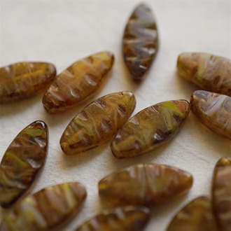 复古棕色系渐变做旧毕加索边边~梭形刻纹椭圆捷克珠玻璃琉璃串珠 18X7MM