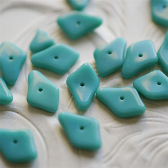 SALE复古纯色松石绿~随形自然感碎石形隔片捷克珠玻璃琉璃珠 15X10MM