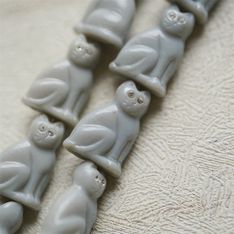 亮面复古浅灰色(透明白钻眼睛)~中号超复古可爱猫咪珠捷克玻璃琉璃珠 19X14MM