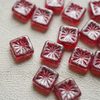 宝石红星光银色~米字花捷克珠方形 10MM
