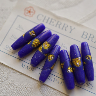 稀有宝蓝银箔金黄侧面花纹~椭圆细长手造梭形直孔珠日本进口中古古董灯工玻璃琉璃珠 约24X8MM