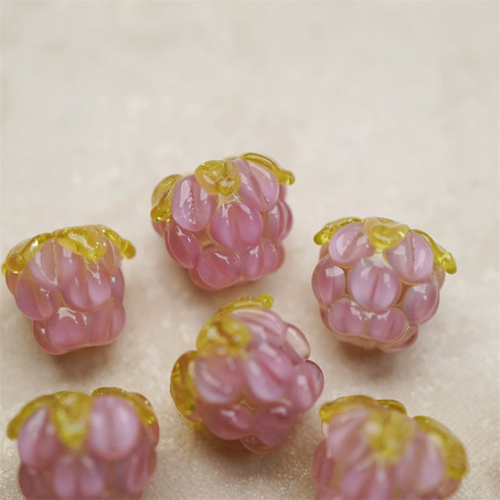粉粉透感果子粉莓~手造可爱小树莓莓果直孔日本进口灯工玻璃琉璃珠 尺寸约13X12MM-4