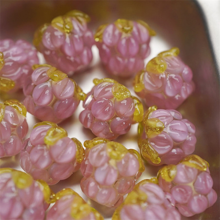 粉粉透感果子粉莓~手造可爱小树莓莓果直孔日本进口灯工玻璃琉璃珠 尺寸约13X12MM-8