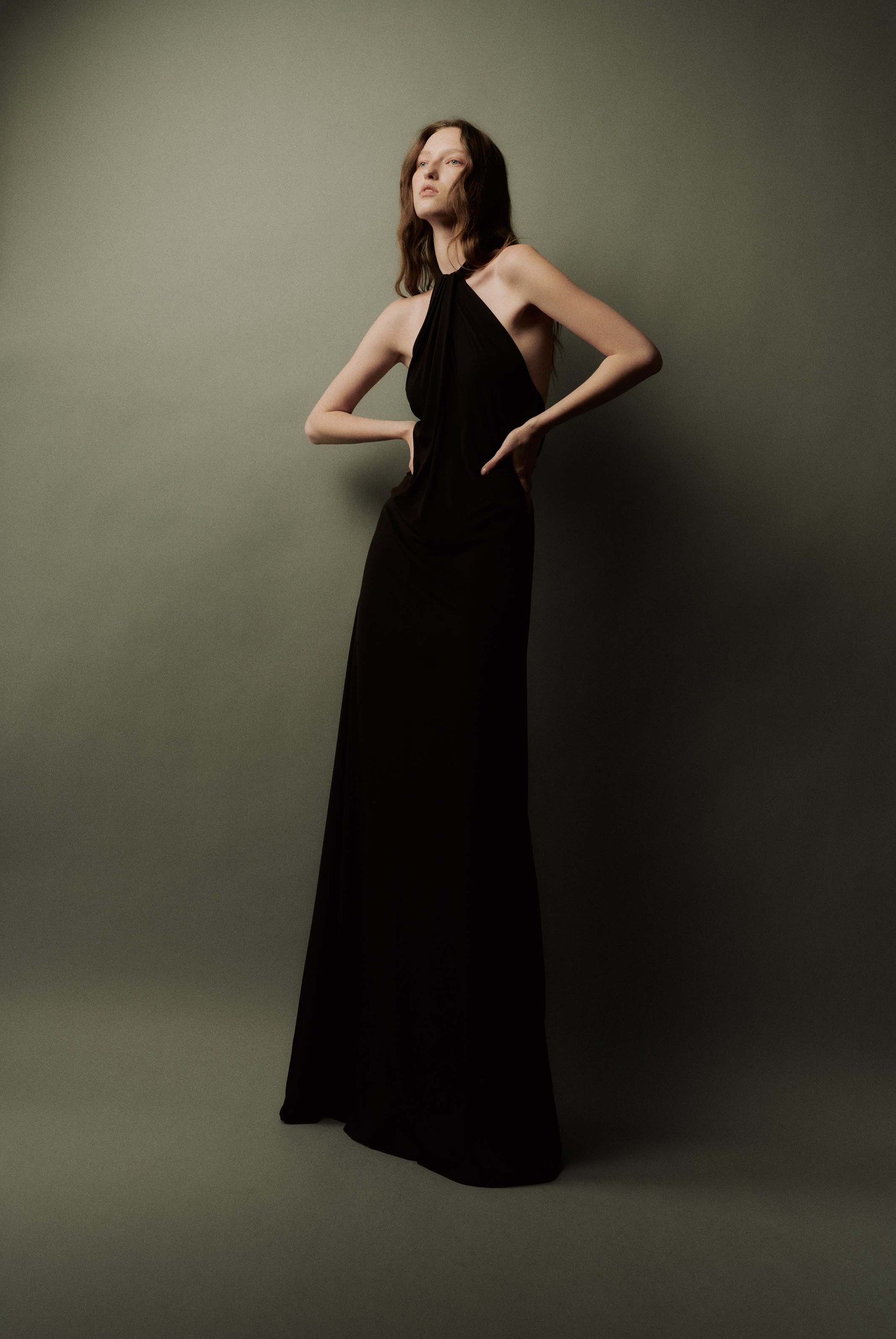 挂脖针织连衣裙-2