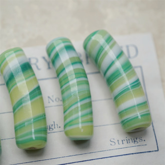 水彩绿条纹mix渐变色~晕染手造稀有弯管弧形异形珠日本进口中古古董灯工玻璃琉璃珠 约32X10MM