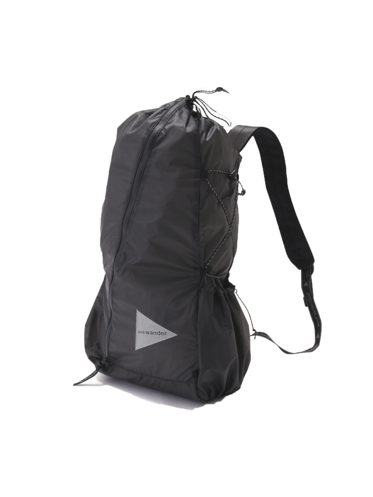 and wander 24SS sil daypack
