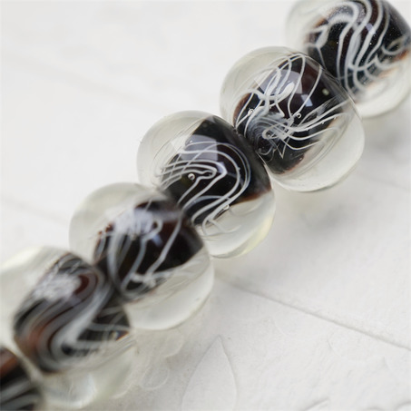 【样品】透明外层黑色细丝带环绕~手造精致扁圆珠日本进口中古古董灯工玻璃琉璃珠 8X12MM-3