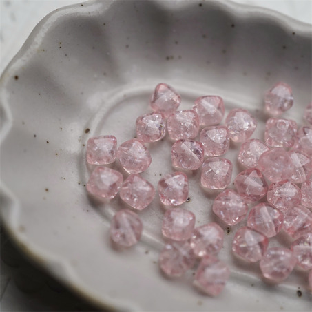 冰裂感透粉粉色~菱形珠捷克珠玻璃琉璃珠串珠材料 6MM
