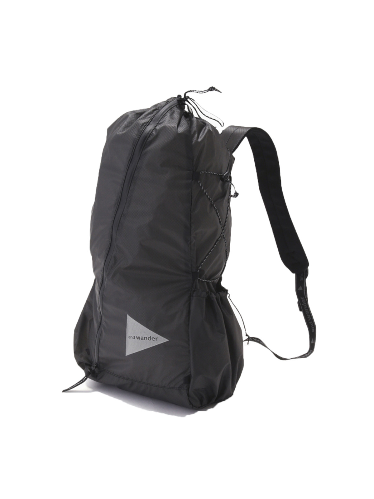 and wander 24FW sil daypack