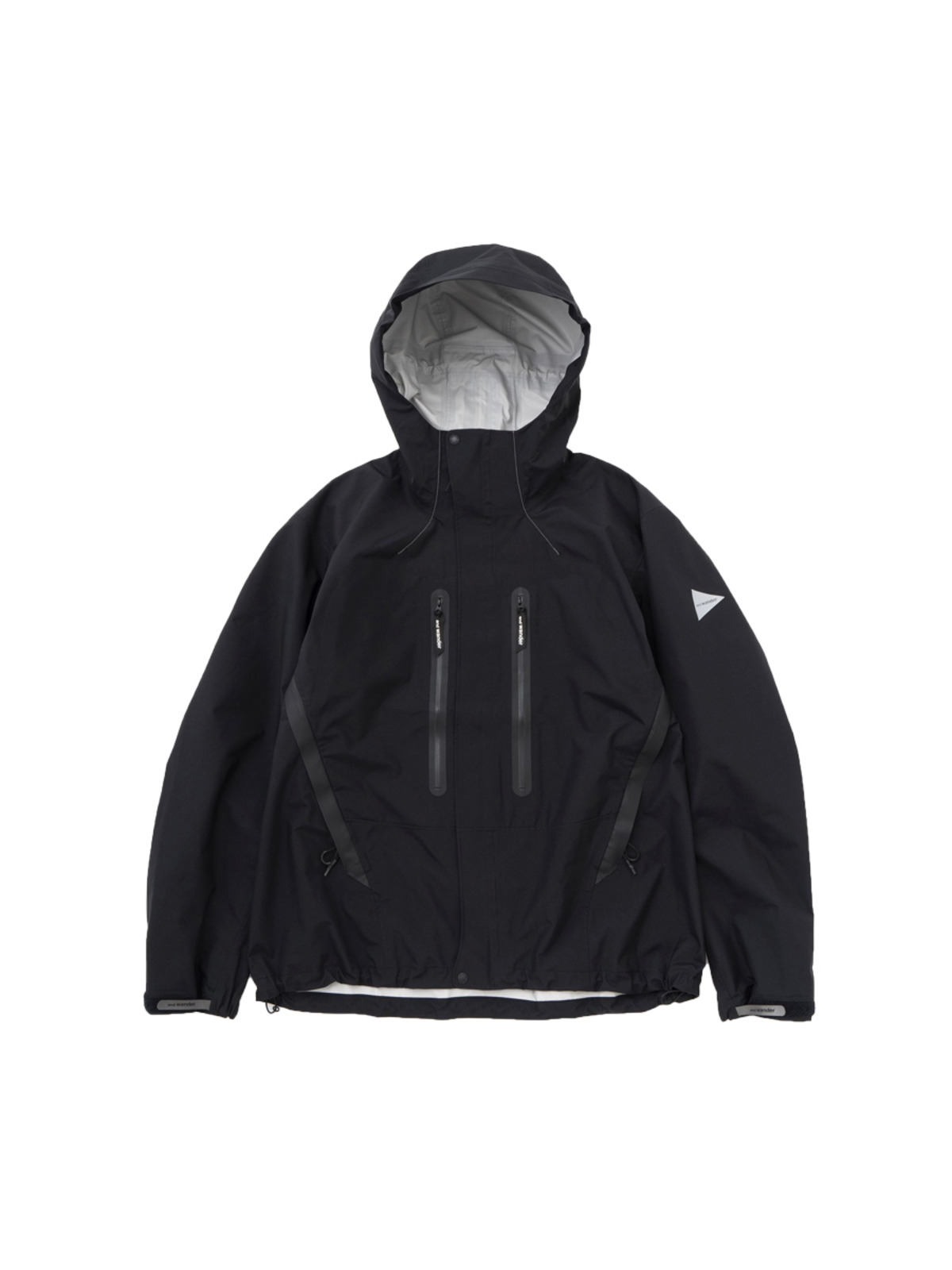 and wander 24FW 2.5L hiker rain jacket