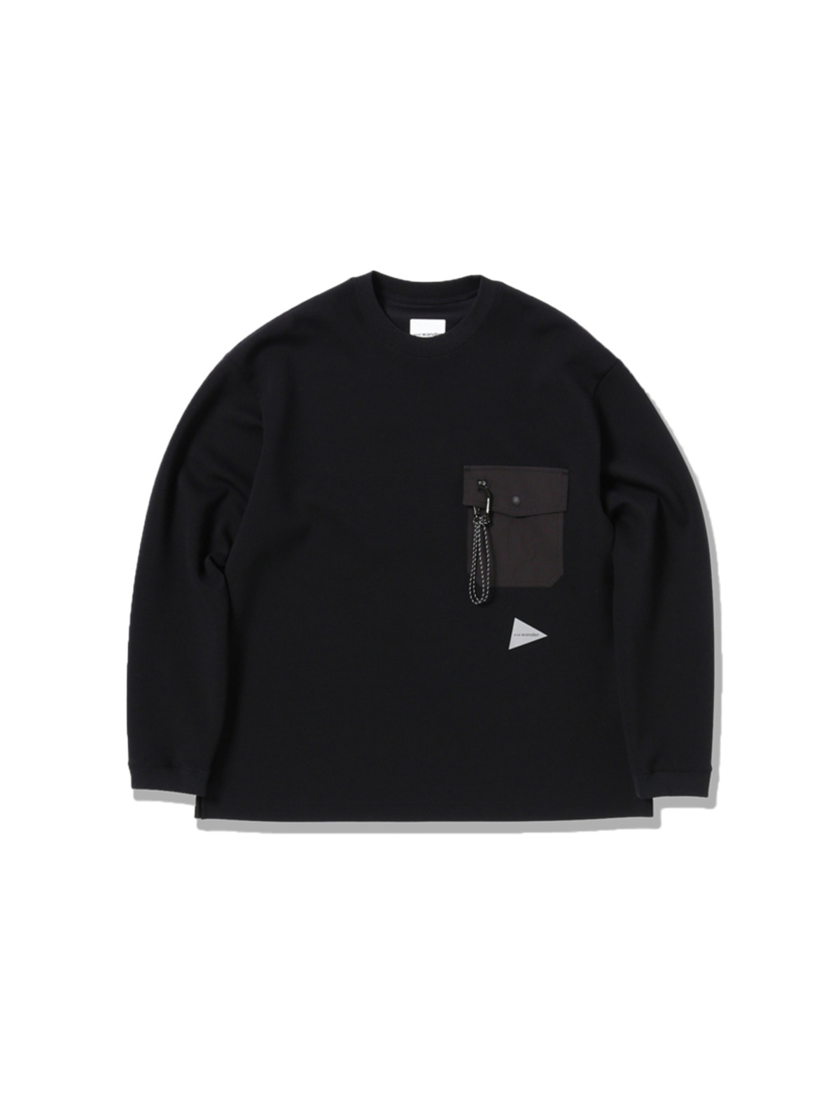 and wander 24FW airly warm pullover