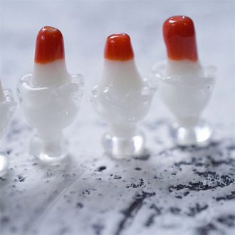 氷！草莓浆果刨冰杯~手造直孔刨冰甜品杯喫茶店趣味日本进口灯工玻璃琉璃珠 尺寸约15X22MM