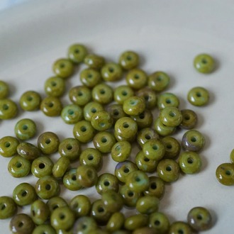 做旧斑驳橄榄绿色~甜甜圈扁圆隔珠隔片珠米珠捷克珠玻璃琉璃珠 2.5X4MM